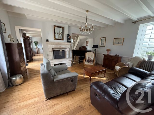 maison à vendre - 9 pièces - 219.0 m2 - LA HAYE PESNEL - 50 - BASSE-NORMANDIE - Century 21 Royer Immo