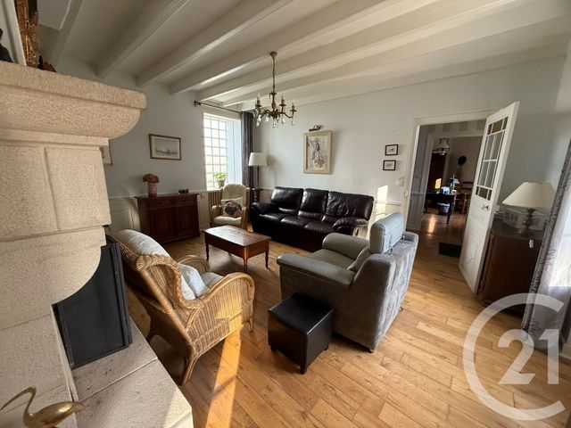 maison à vendre - 9 pièces - 219.0 m2 - LA HAYE PESNEL - 50 - BASSE-NORMANDIE - Century 21 Royer Immo