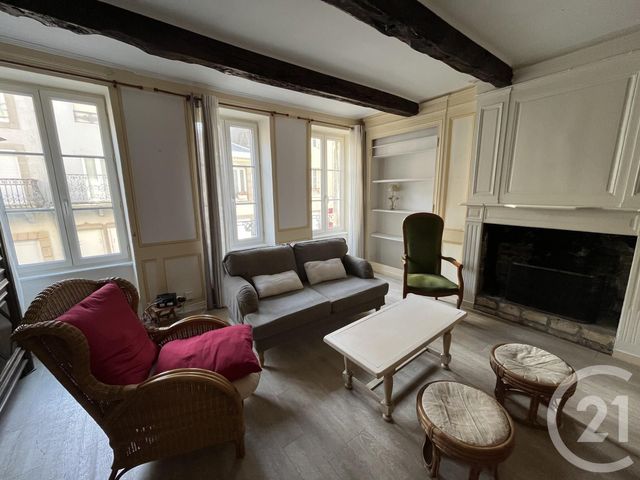 Appartement Duplex à louer - 3 pièces - 70.0 m2 - GRANVILLE - 50 - BASSE-NORMANDIE - Century 21 Royer Immo