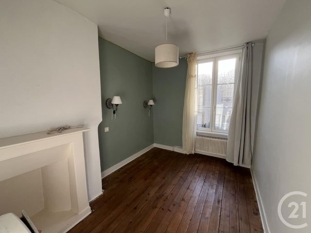 Appartement Duplex à louer - 3 pièces - 70.0 m2 - GRANVILLE - 50 - BASSE-NORMANDIE - Century 21 Royer Immo