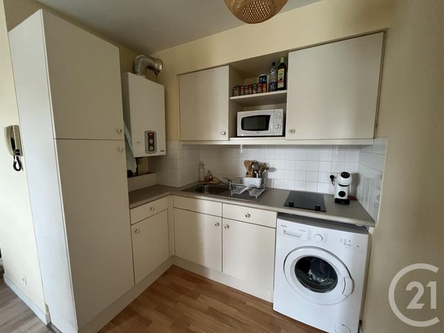 Appartement F1 à louer - 1 pièce - 29.0 m2 - GRANVILLE - 50 - BASSE-NORMANDIE - Century 21 Royer Immo