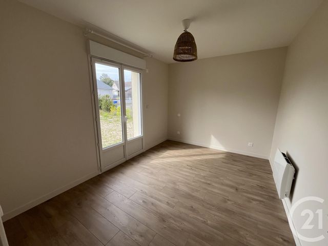 maison à louer - 5 pièces - 103.05 m2 - BREHAL - 50 - BASSE-NORMANDIE - Century 21 Royer Immo