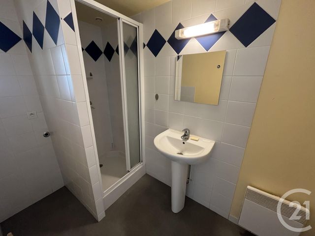 Appartement Studio à louer - 1 pièce - 22.0 m2 - GRANVILLE - 50 - BASSE-NORMANDIE - Century 21 Royer Immo