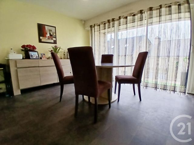 Appartement F3 à vendre - 3 pièces - 57.59 m2 - GRANVILLE - 50 - BASSE-NORMANDIE - Century 21 Royer Immo