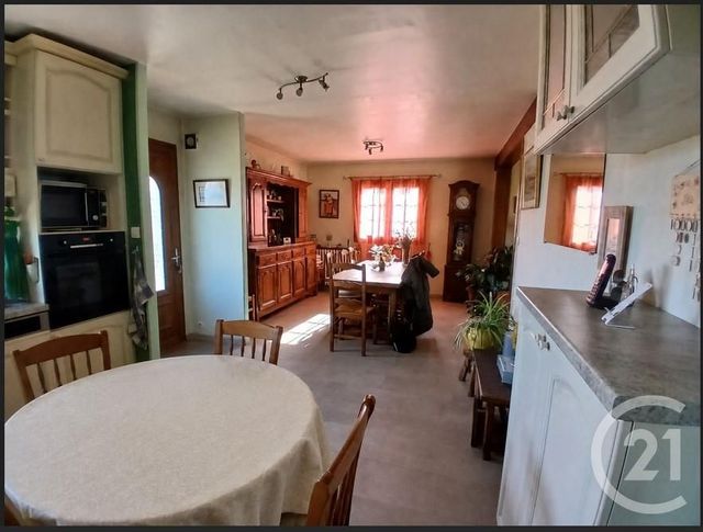 maison à vendre - 7 pièces - 140.0 m2 - ST PLANCHERS - 50 - BASSE-NORMANDIE - Century 21 Royer Immo