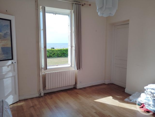 maison à vendre - 9 pièces - 180.61 m2 - JULLOUVILLE - 50 - BASSE-NORMANDIE - Century 21 Royer Immo