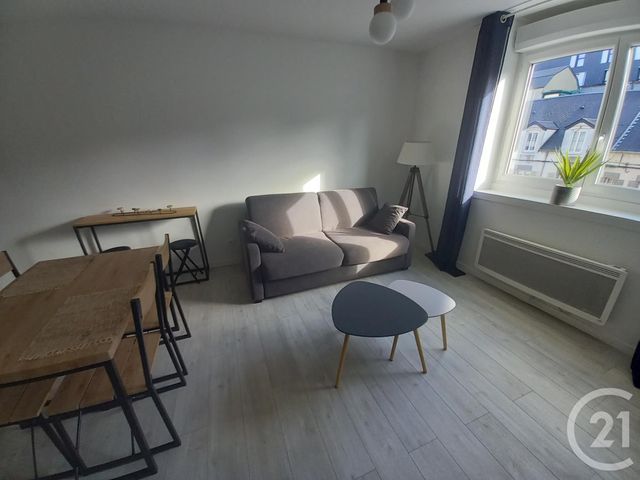 Appartement à louer - 2 pièces - 37.46 m2 - GRANVILLE - 50 - BASSE-NORMANDIE - Century 21 Royer Immo