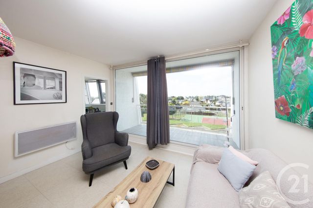 Appartement à vendre - 3 pièces - 60.35 m2 - JULLOUVILLE - 50 - BASSE-NORMANDIE - Century 21 Royer Immo