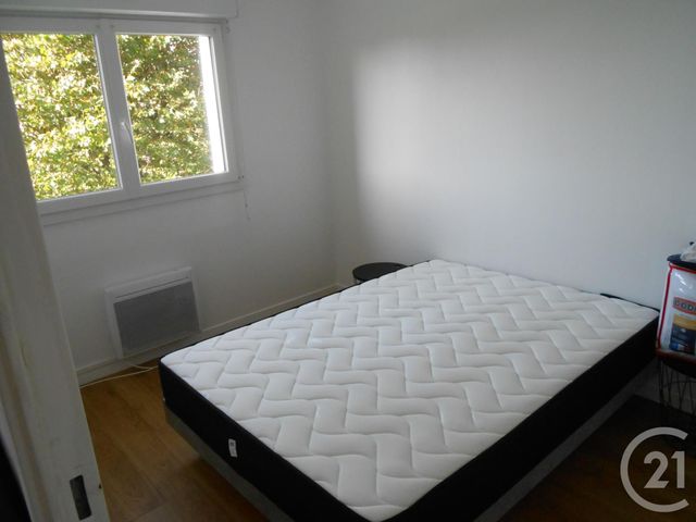 Appartement F2 à louer - 2 pièces - 34.7 m2 - DONVILLE LES BAINS - 50 - BASSE-NORMANDIE - Century 21 Royer Immo