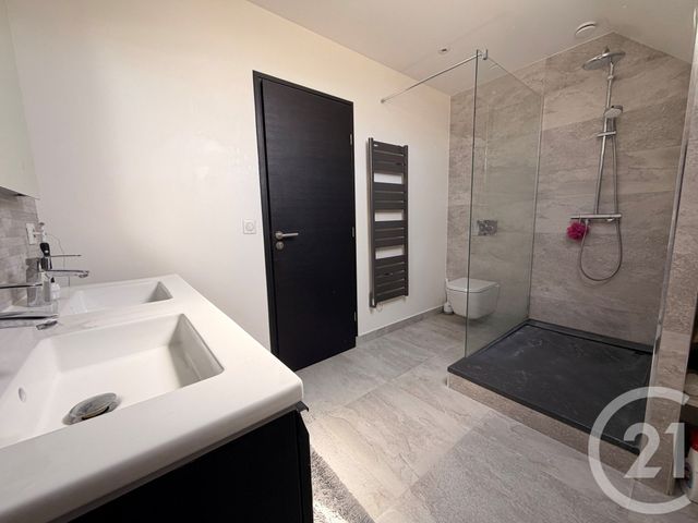 maison à vendre - 6 pièces - 215.0 m2 - JULLOUVILLE - 50 - BASSE-NORMANDIE - Century 21 Royer Immo