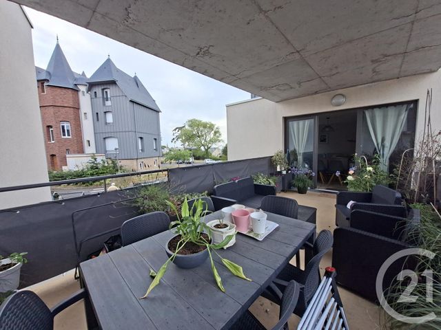 Appartement F3 à vendre - 3 pièces - 73.08 m2 - ST PAIR SUR MER - 50 - BASSE-NORMANDIE - Century 21 Royer Immo