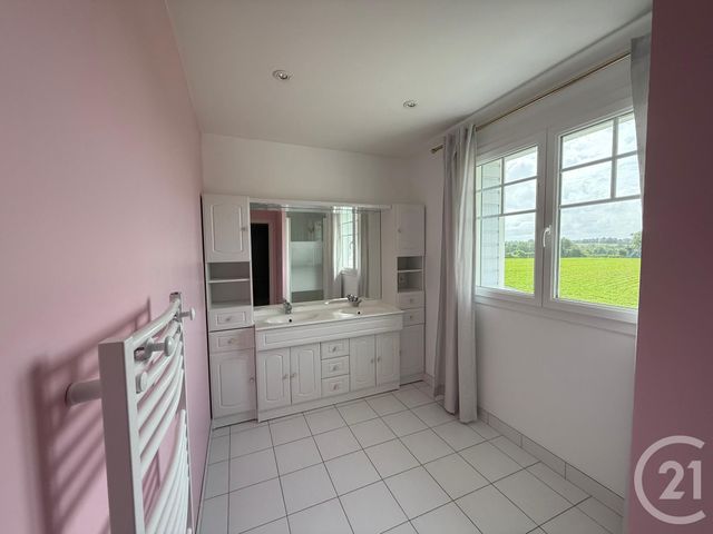 maison à vendre - 5 pièces - 145.0 m2 - ST PLANCHERS - 50 - BASSE-NORMANDIE - Century 21 Royer Immo