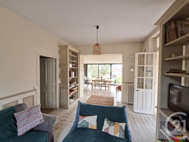 maison à vendre - 8 pièces - 132.09 m2 - ST PAIR SUR MER - 50 - BASSE-NORMANDIE - Century 21 Royer Immo