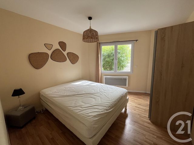 Appartement F3 à louer - 3 pièces - 76.64 m2 - GRANVILLE - 50 - BASSE-NORMANDIE - Century 21 Royer Immo