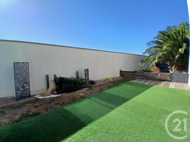 maison à vendre - 5 pièces - 126.0 m2 - DONVILLE LES BAINS - 50 - BASSE-NORMANDIE - Century 21 Royer Immo