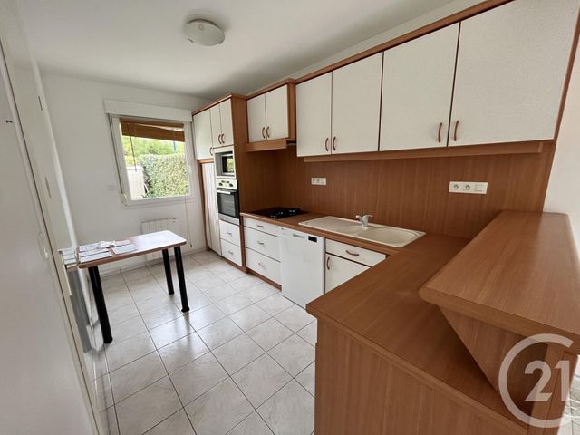 maison à louer - 4 pièces - 75.36 m2 - JULLOUVILLE - 50 - BASSE-NORMANDIE - Century 21 Royer Immo