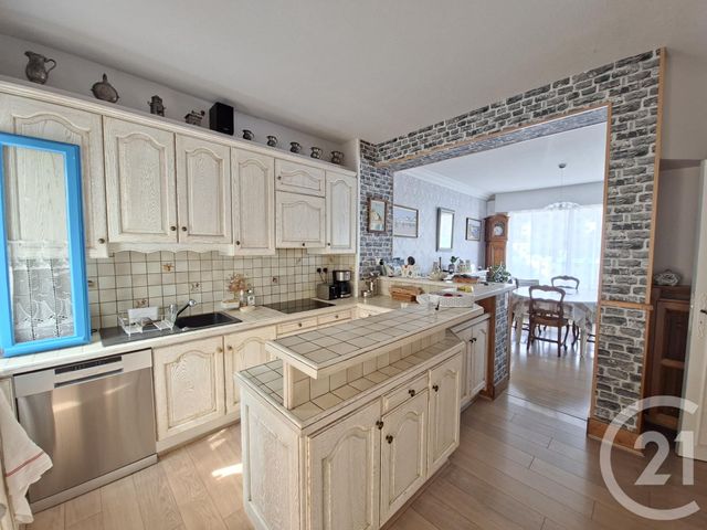 maison à vendre - 8 pièces - 191.0 m2 - ST PAIR SUR MER - 50 - BASSE-NORMANDIE - Century 21 Royer Immo